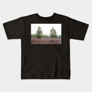 Heathland, morning mist, heather bloom, Niederhaverbeck Kids T-Shirt